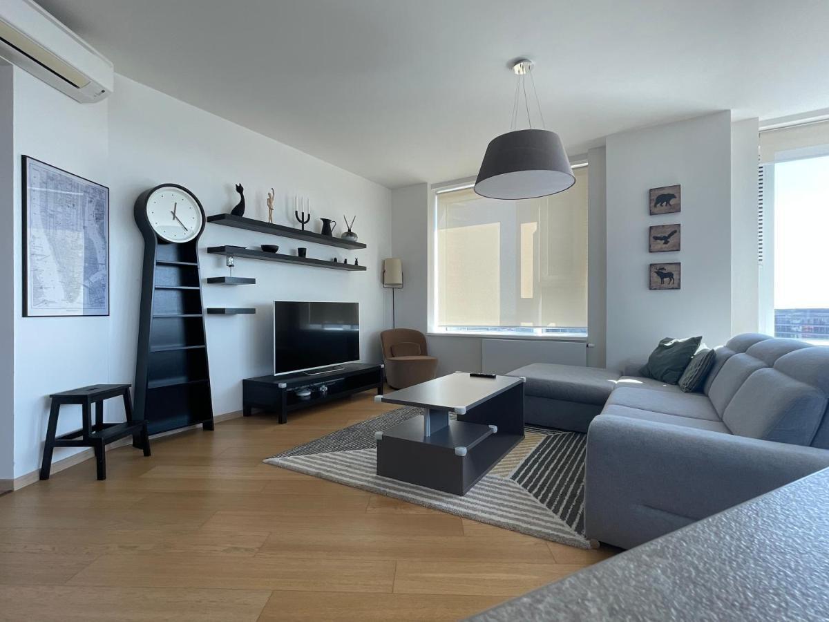 Sag Panorama Apartment 3 Rooms 19Th Floor Great View Free Parking Bratislava Eksteriør bilde