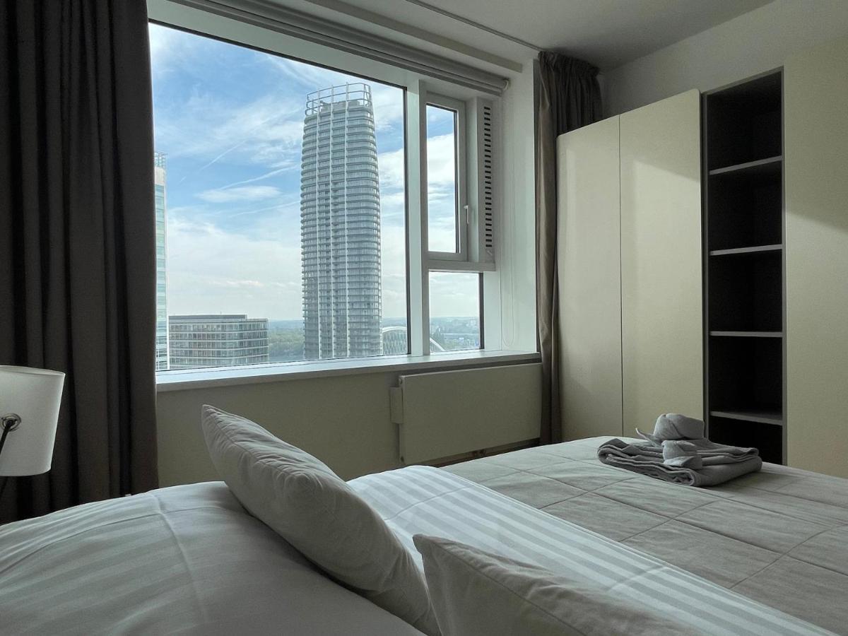 Sag Panorama Apartment 3 Rooms 19Th Floor Great View Free Parking Bratislava Eksteriør bilde