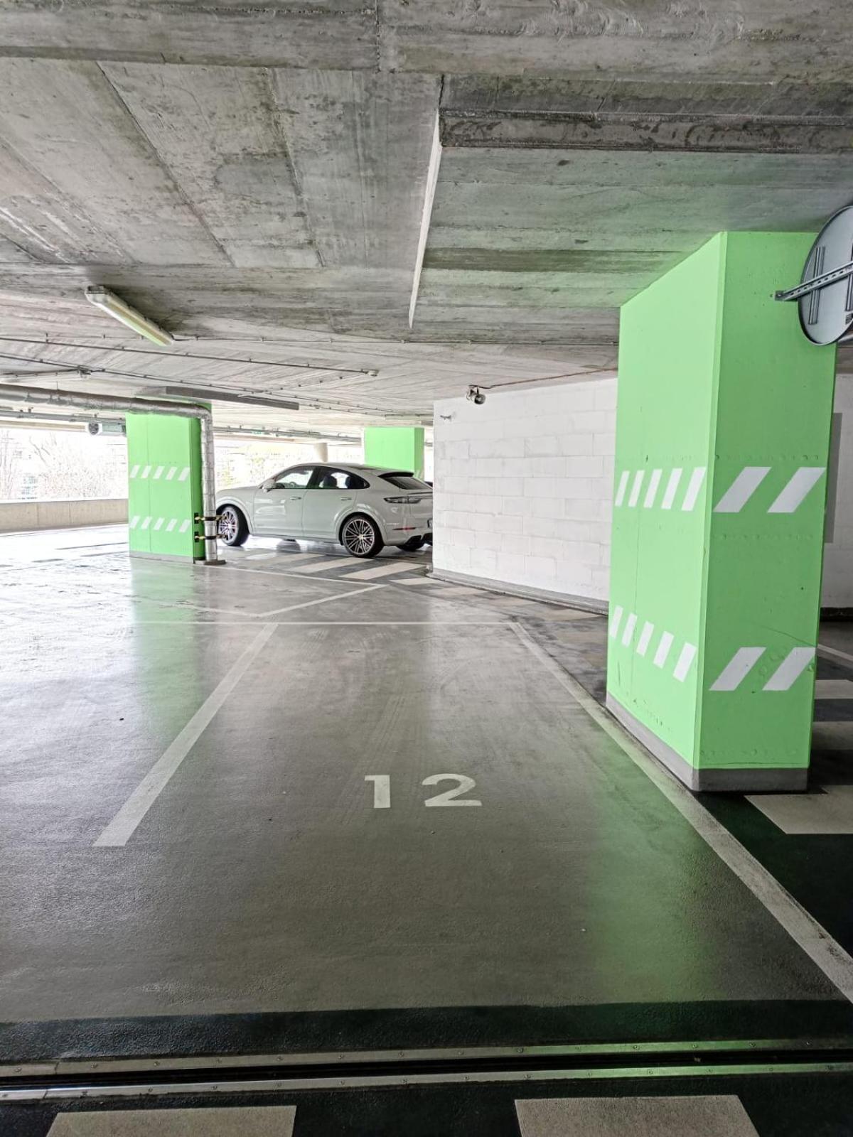 Sag Panorama Apartment 3 Rooms 19Th Floor Great View Free Parking Bratislava Eksteriør bilde